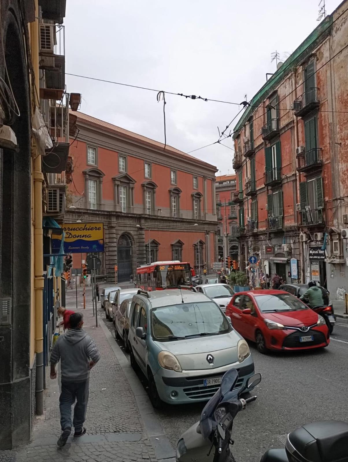 Na City Rooms Naples Exterior photo